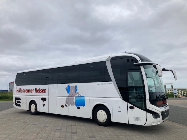 Hillebrenner Reisen Bus Ruhrgebiet Seitenansicht